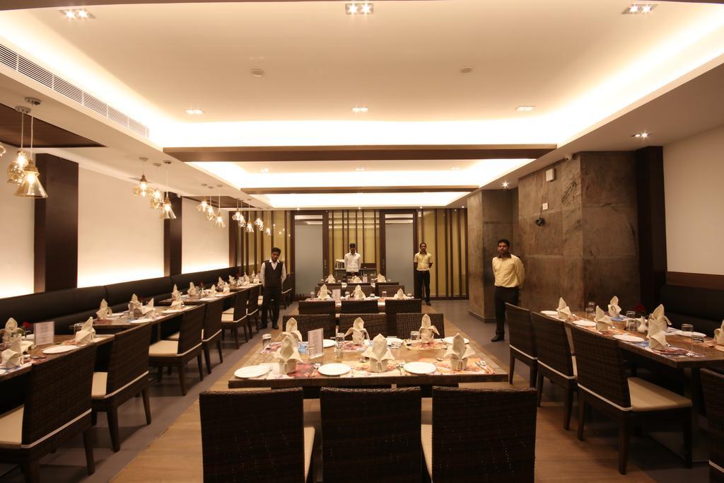 Khanna Fiesta Vellore Luaran gambar